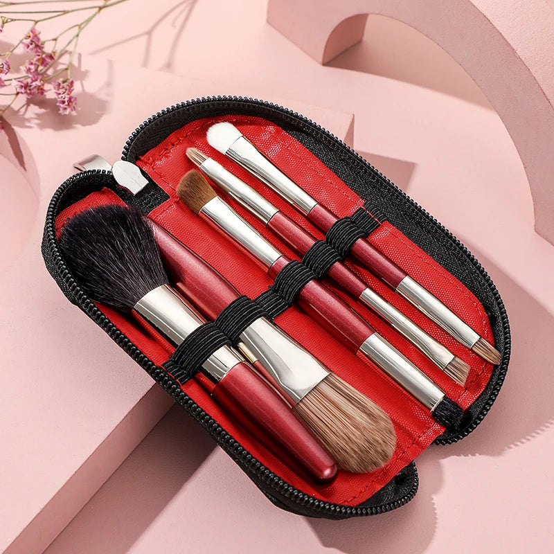 5-Piece Mini Makeup Brush Set – Soft, Portable & Travel-Friendly