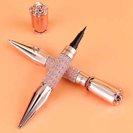 Liquid Eyeliner Pen – Waterproof, Long-Lasting & Quick-Dry